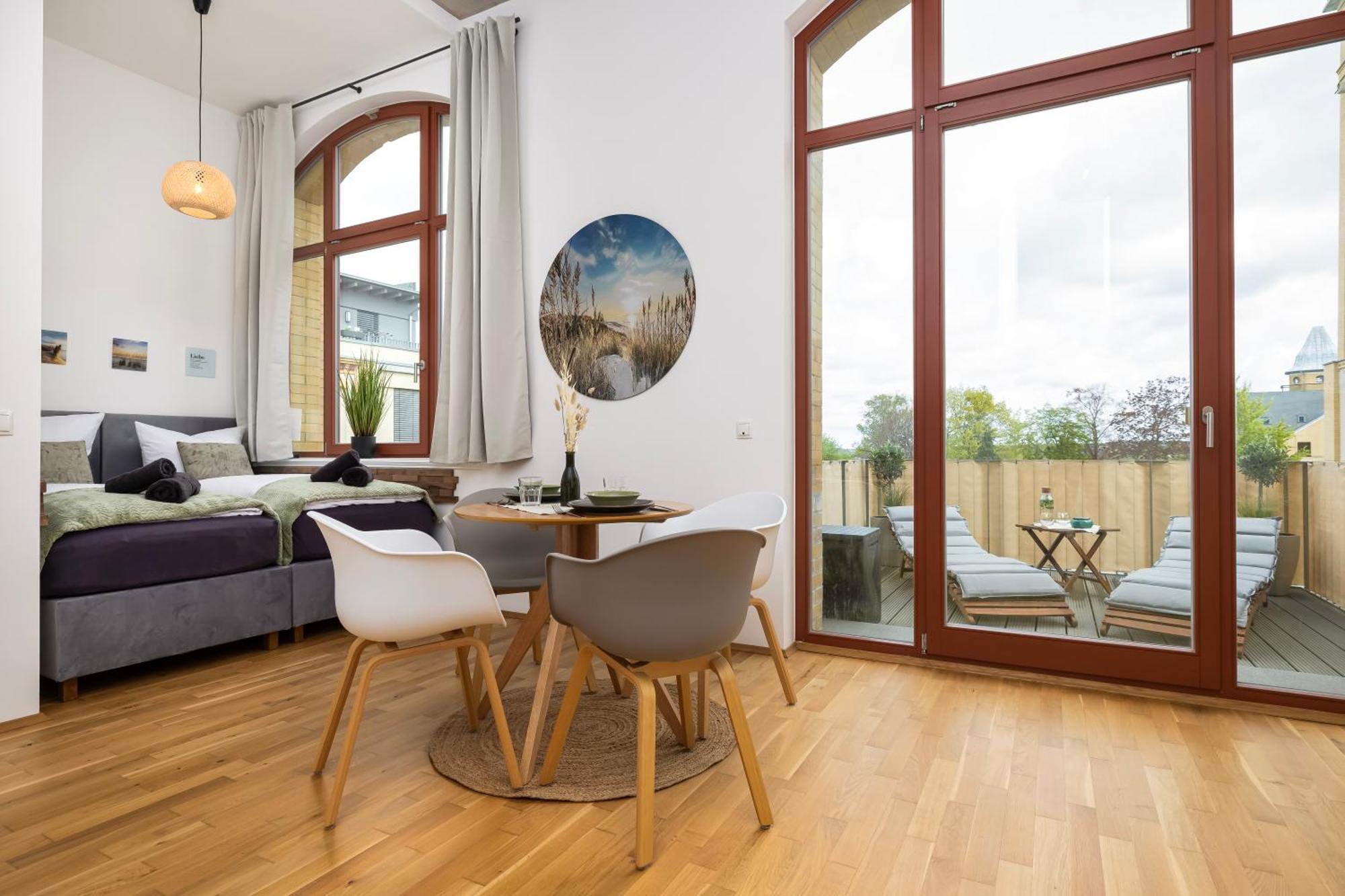 Mayhome - Strandloft Schoenes Studioapartment Mit Balkon, Kueche Und Tiefgarage - Sauna Und Fitness Direkt Nebenan Apartment *
